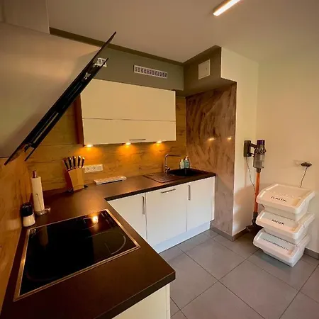 Apartment Ferienwohnung Das Unterach Am Attersee اونتراتش إم أترسي