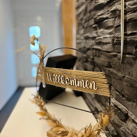 Apartment Ferienwohnung Das Unterach Am Attersee شقة *