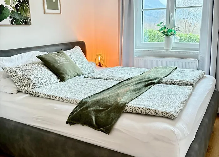 Apartment Ferienwohnung Das Unterach Am Attersee شقة